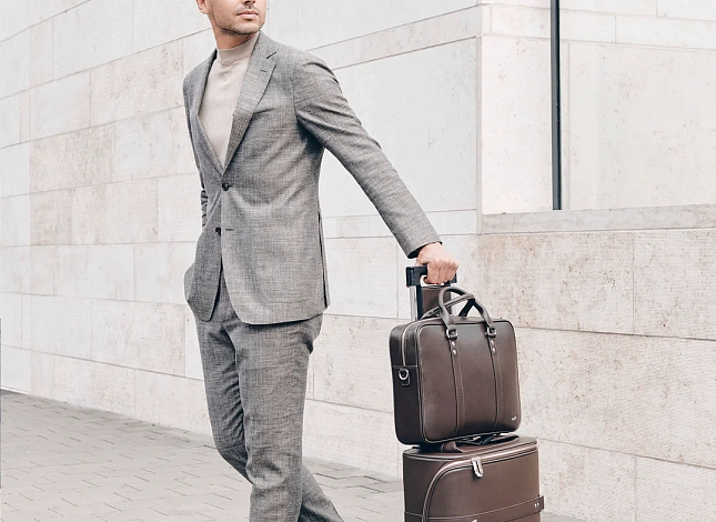 F25 Business Briefcase - 3